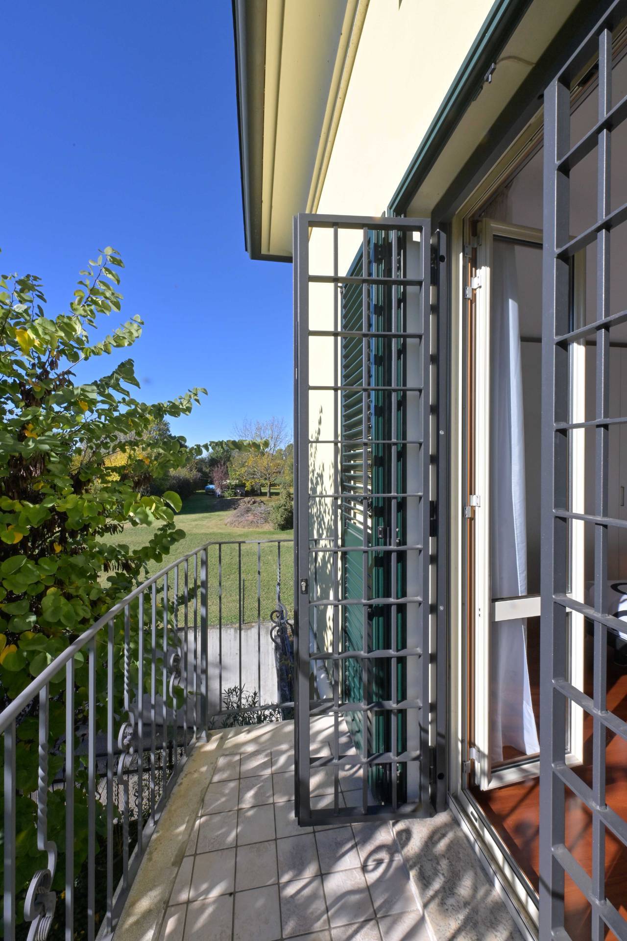 Attico in vendita a Castelnuovo Rangone, Montale