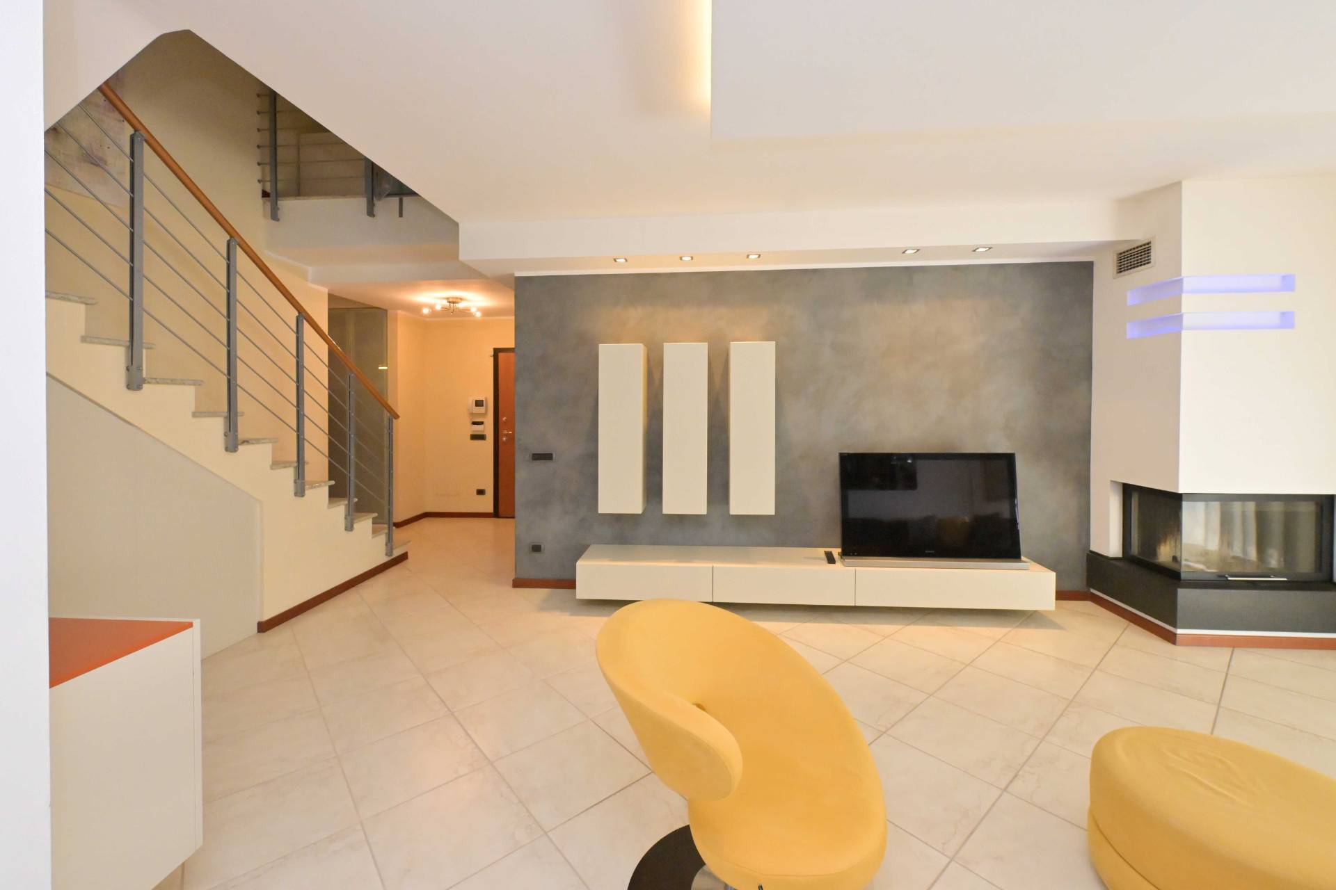 Attico in vendita a Castelnuovo Rangone, Montale