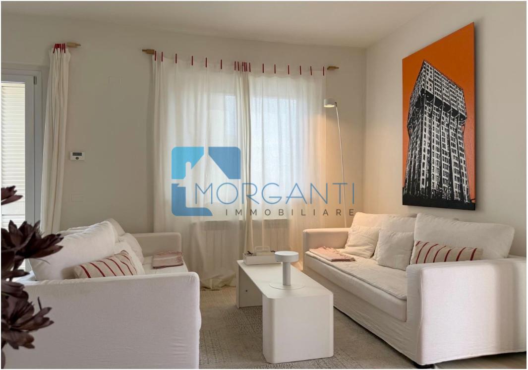 Trilocale con terrazzo, Pietrasanta citt giardino