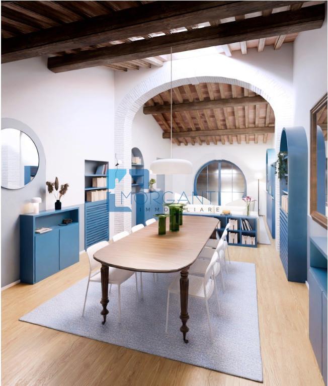 Trilocale ristrutturato, Pietrasanta centro storico