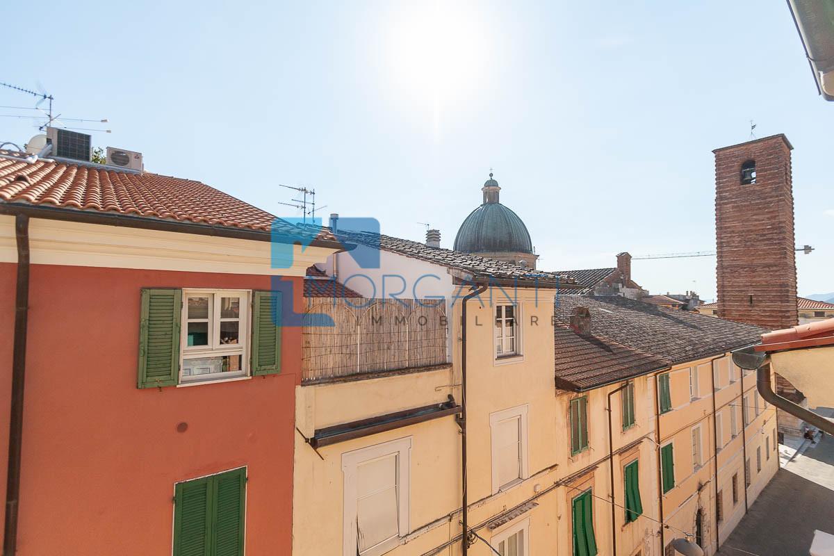 Trilocale da ristrutturare, Pietrasanta centro storico