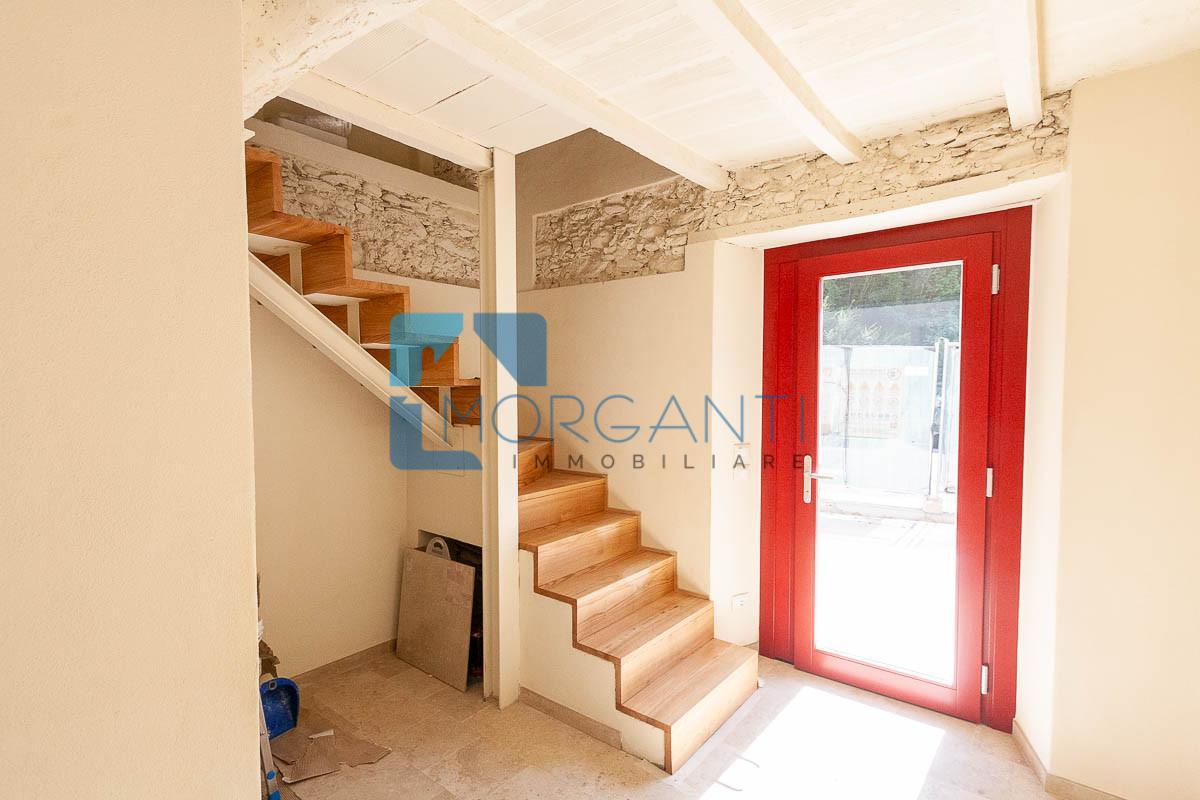 Casa indipendente ristrutturata, Pietrasanta valdicastello carducci