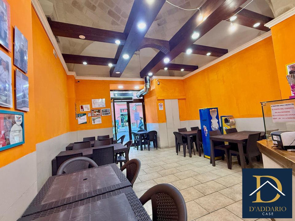 Locale commerciale in vendita, Taranto borgo
