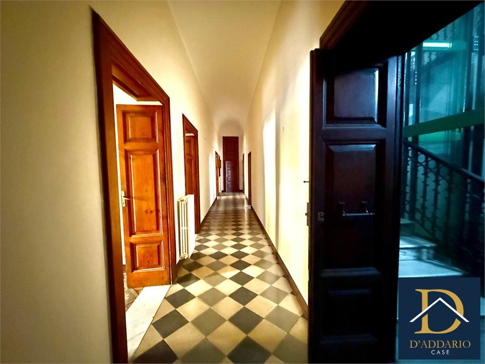 Appartamento in affitto, Taranto borgo