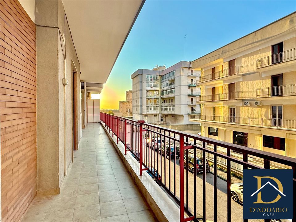 Trilocale in vendita, Taranto italia,montegranaro