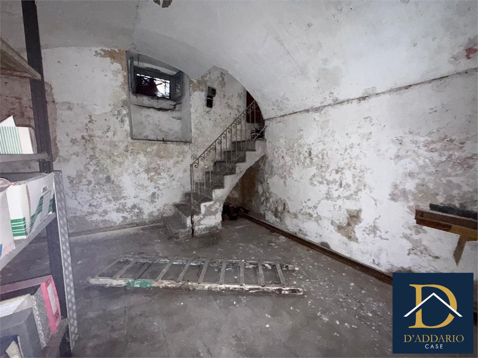 Monolocale in vendita, Taranto borgo