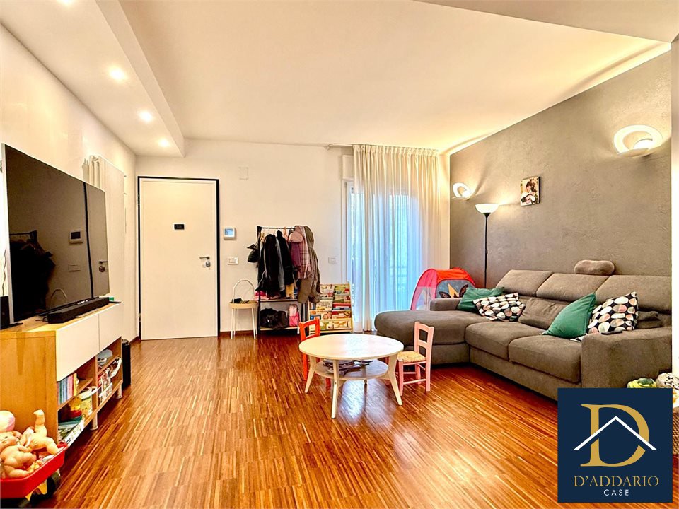 Quadrilocale in affitto, Taranto solito,corvisea