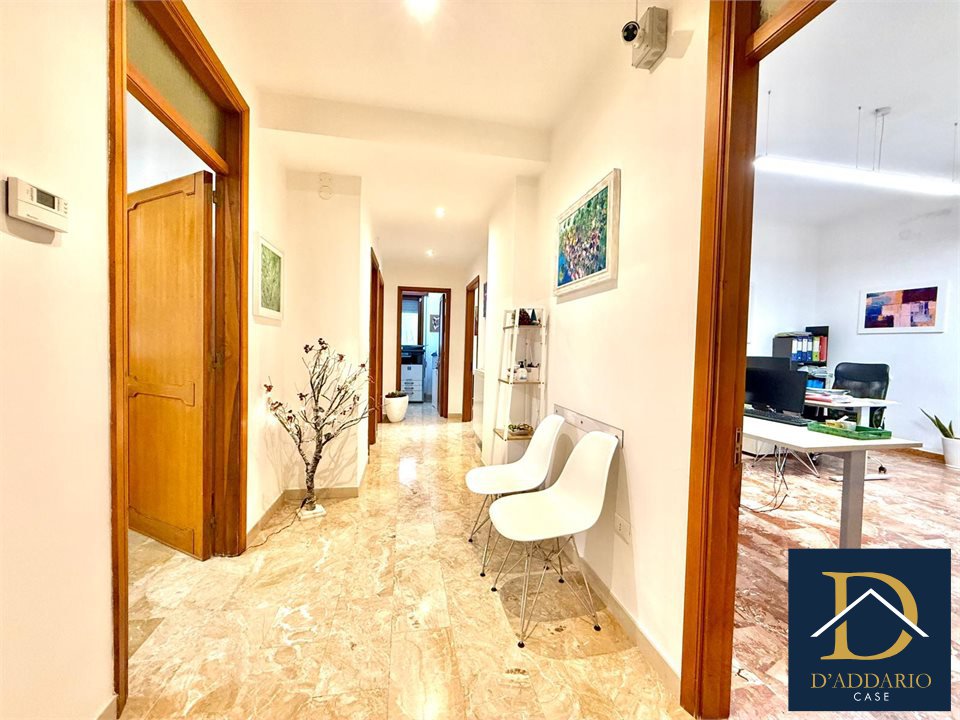 Ufficio in affitto a Taranto