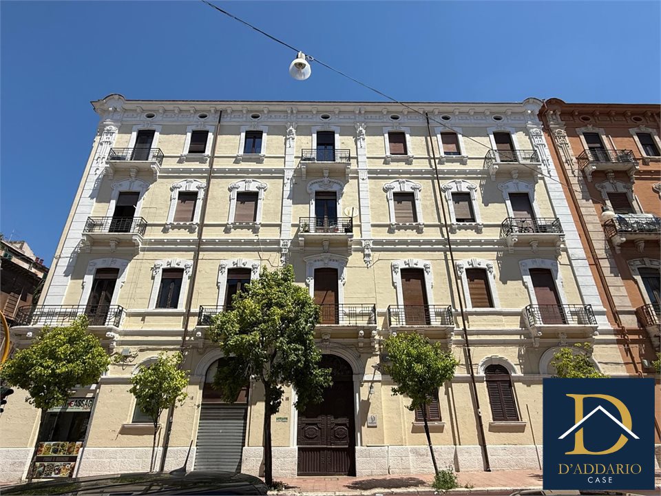 Appartamento in vendita, Taranto borgo