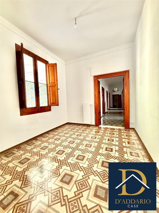 Appartamento in vendita, Taranto borgo