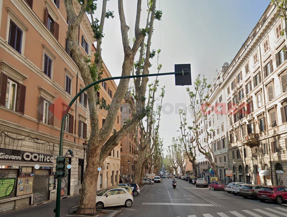 Negozio in affitto a Roma