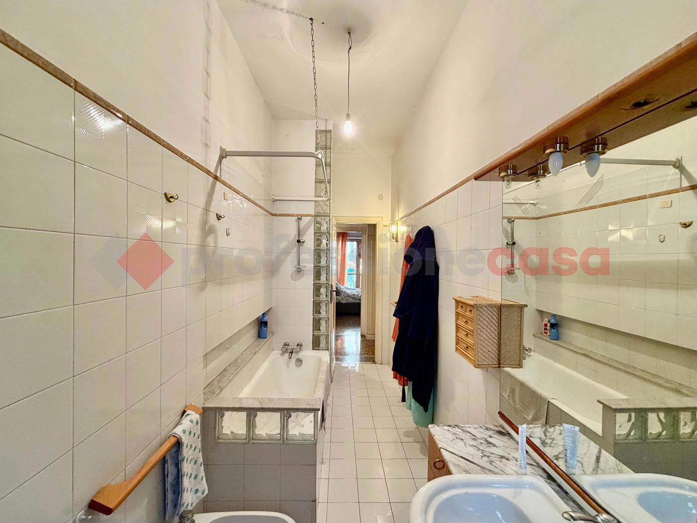 Quadrilocale in vendita a Roma