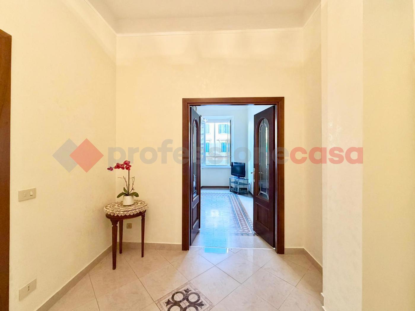 Quadrilocale in vendita a Roma