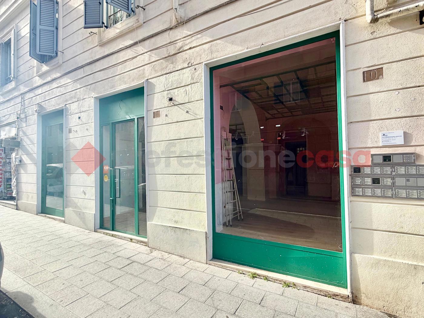 Negozio in affitto a Roma