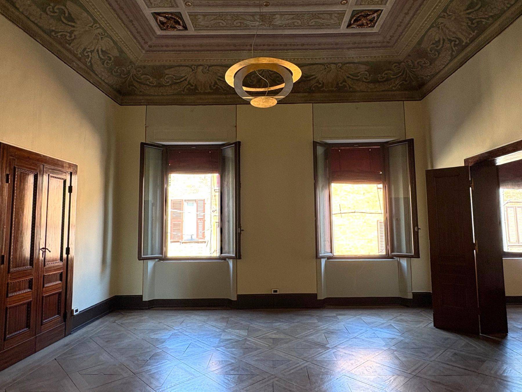 Appartamento in vendita a Ferrara, Centro storico