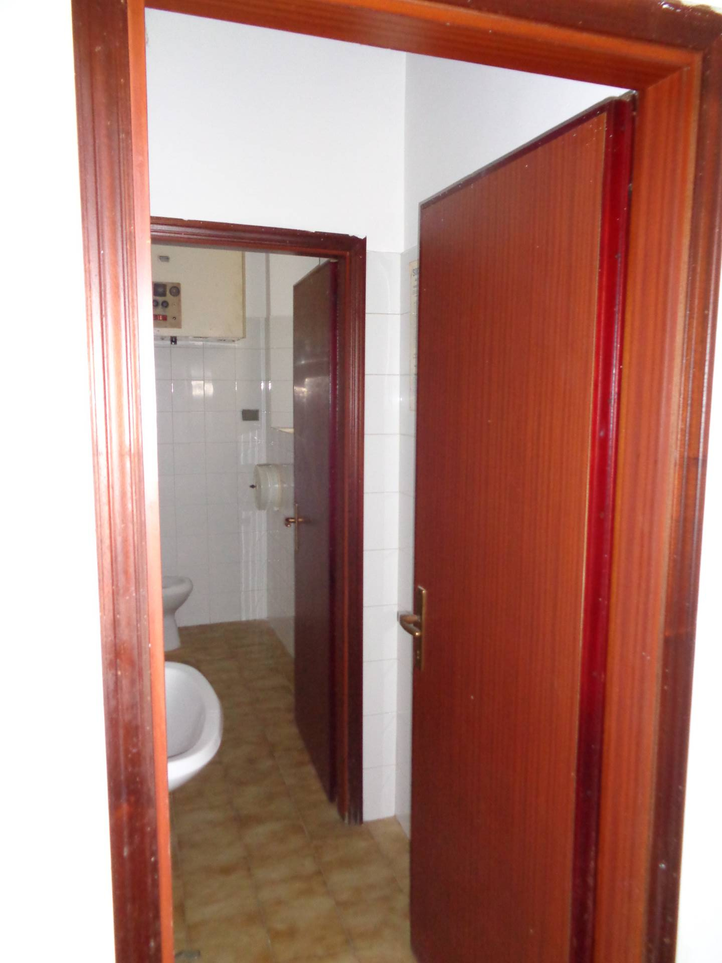 Negozio in affitto a Montiano, Montiano