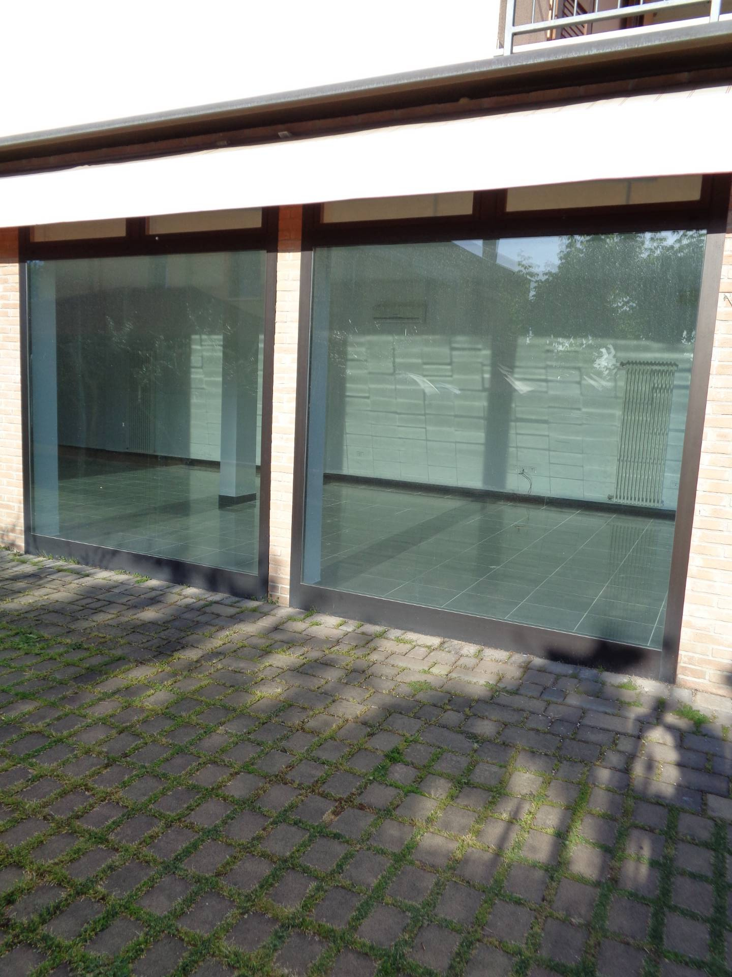 Negozio in affitto a Longiano, Budrio Di Longiano