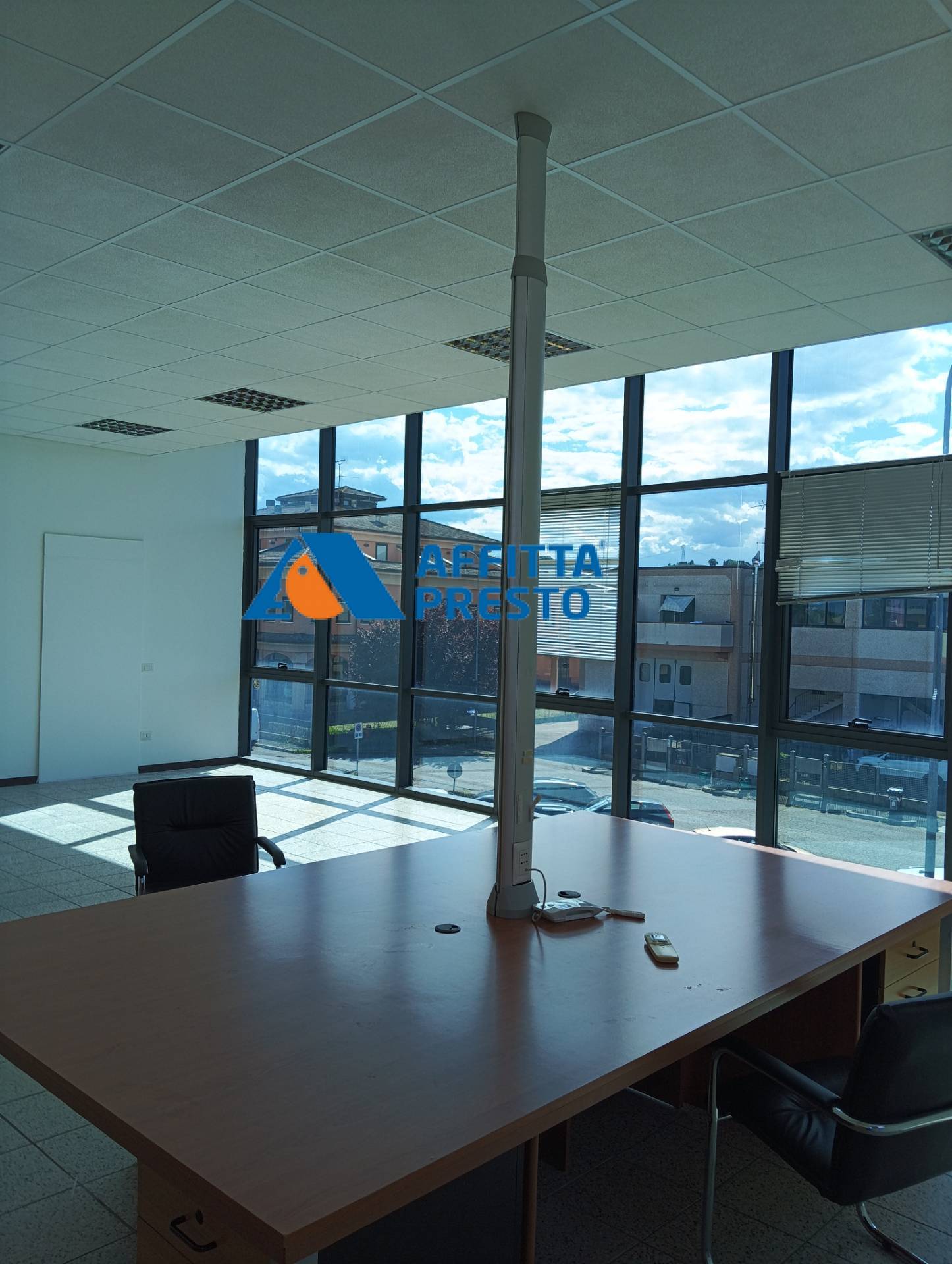 Ufficio in affitto a Longiano, Crocetta