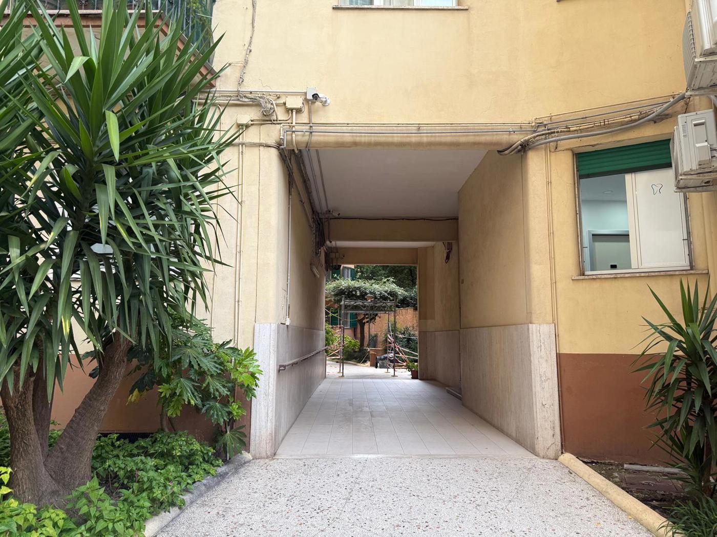 Trilocale in vendita a Napoli