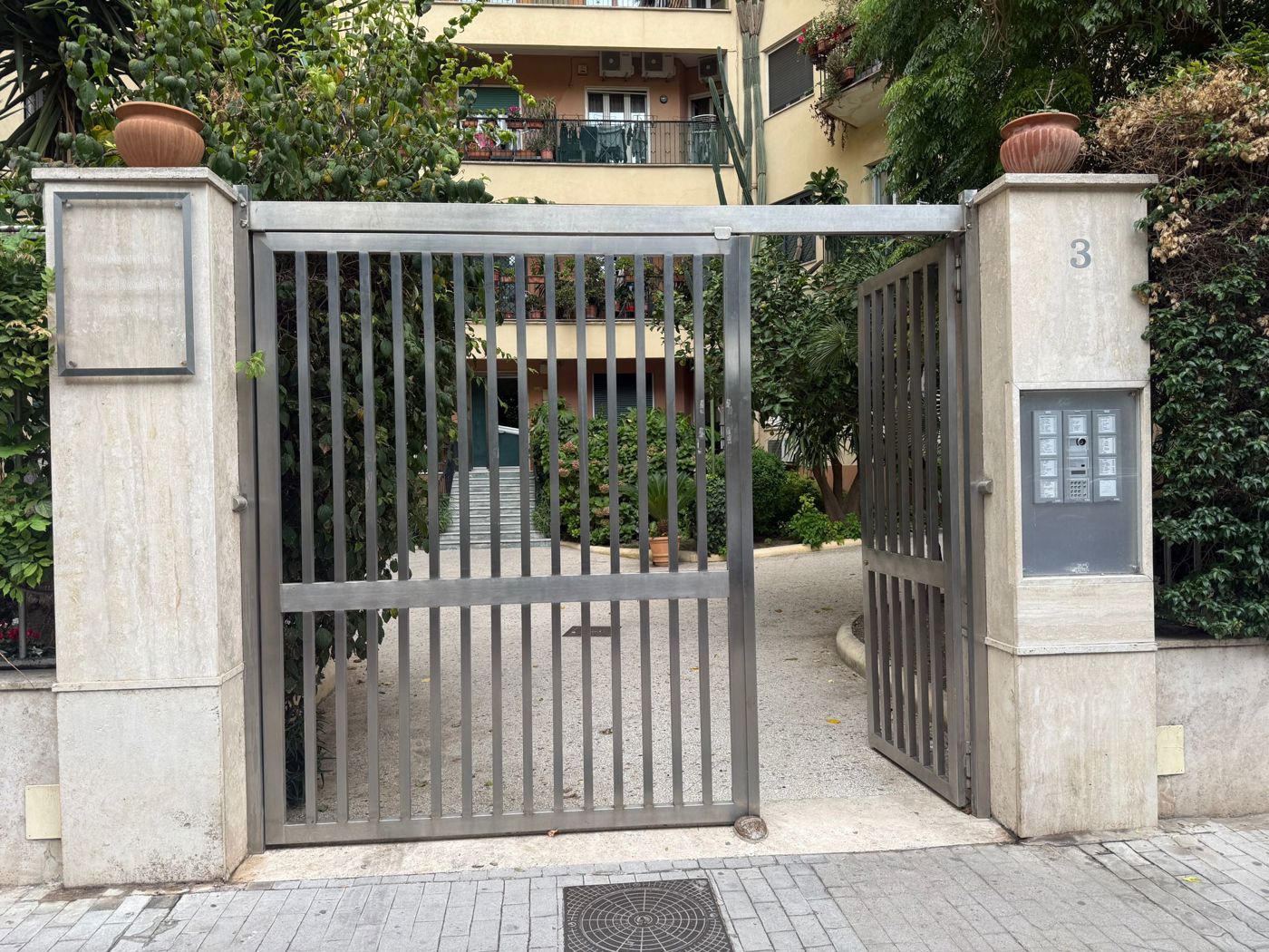 Trilocale in vendita a Napoli