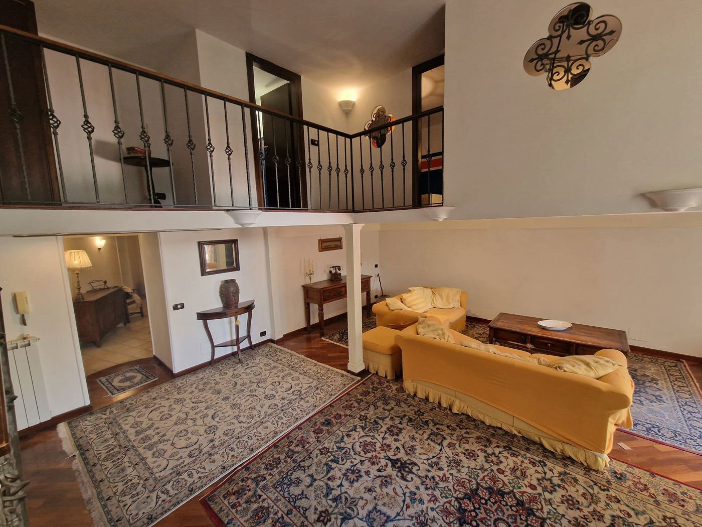 Quadrilocale in vendita a Napoli