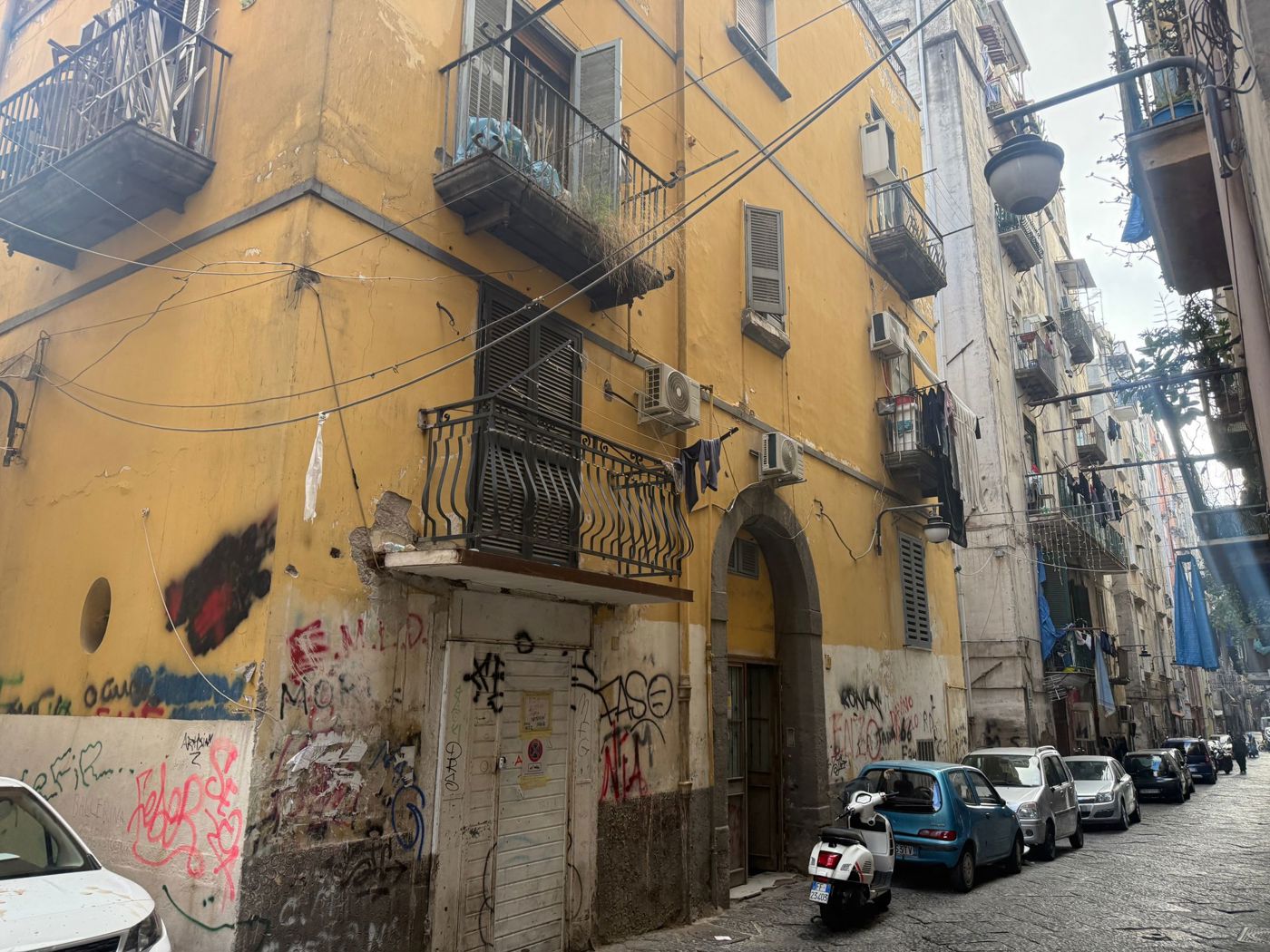 Quadrilocale in vendita a Napoli