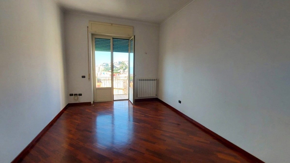 Appartamento ristrutturato a Napoli