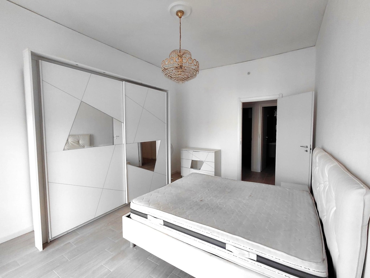 Bilocale arredato in affitto a Napoli