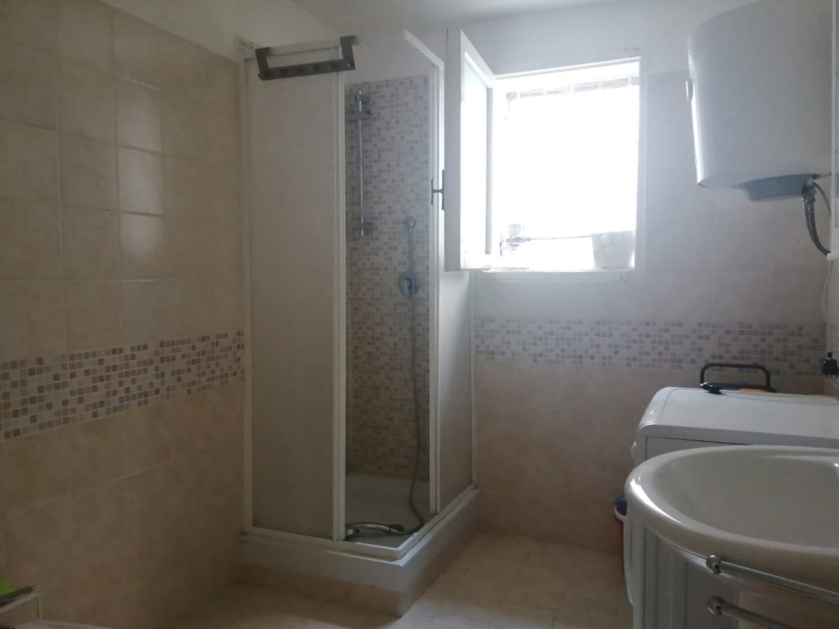 Monolocale arredato in affitto a Napoli