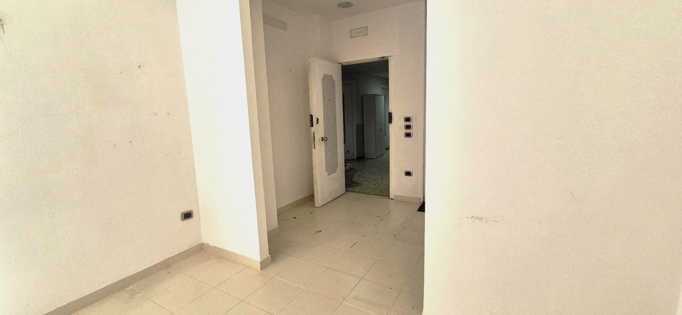 Ufficio in affitto a Napoli