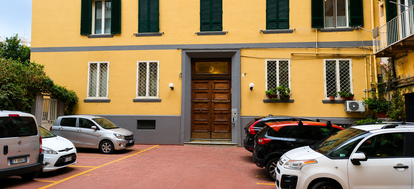 Quadrilocale ristrutturato a Napoli