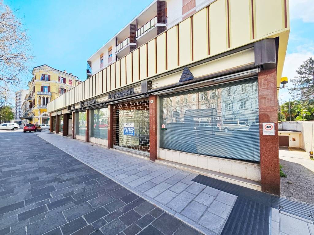 Negozio in vendita a Gorizia