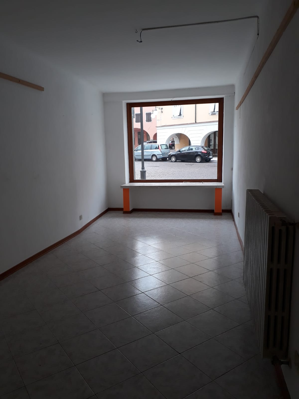 Negozio in affitto a Gorizia, Centro storico