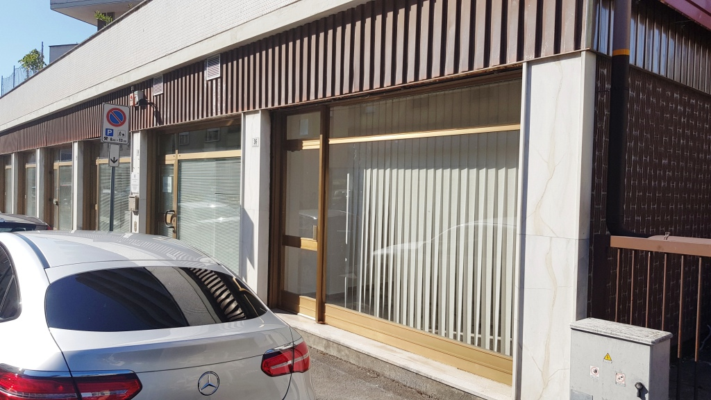 Negozio in affitto a Gorizia