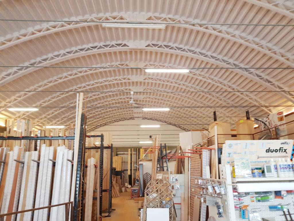 Capannone commerciale in vendita a Gorizia