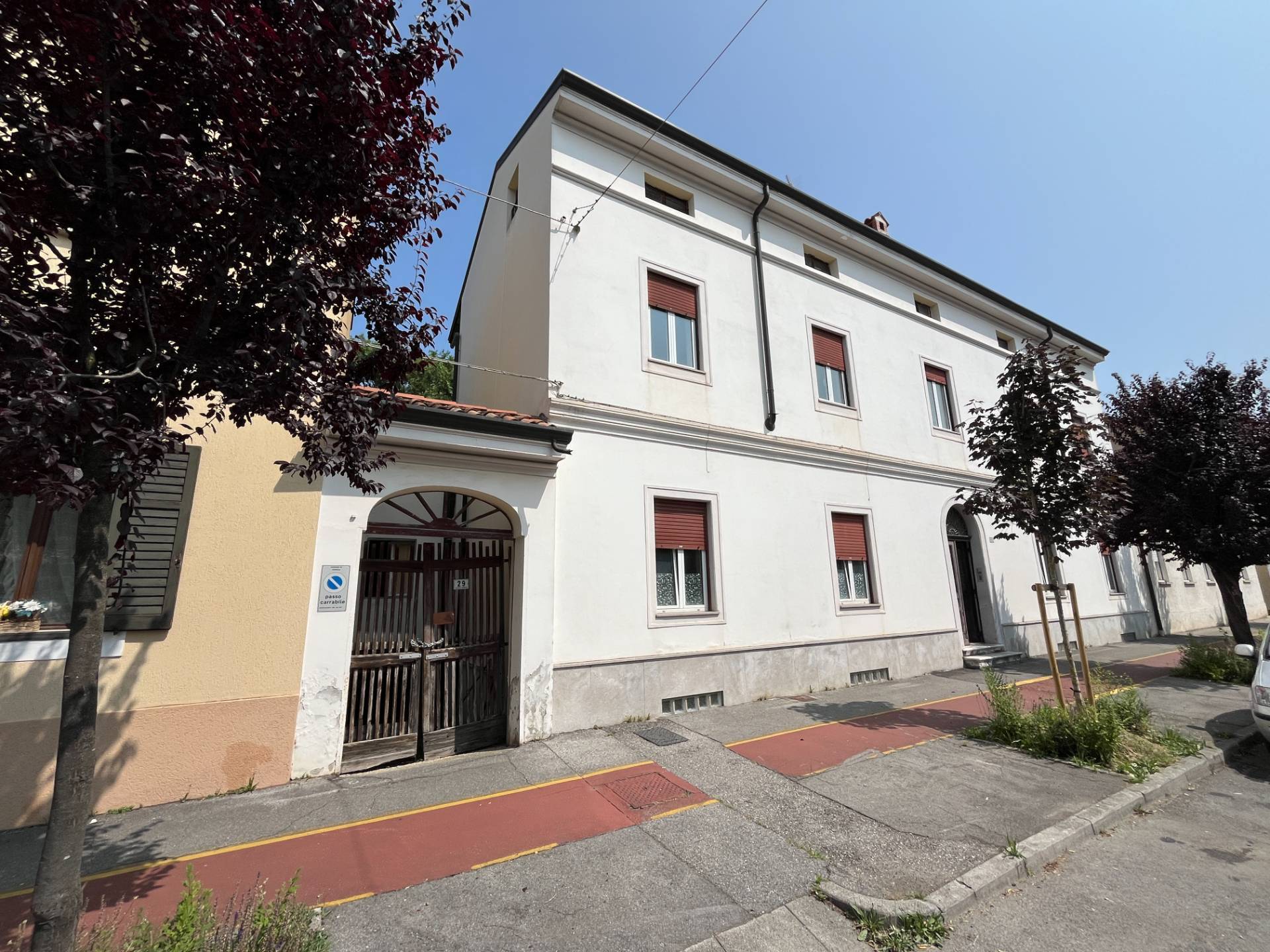 Casa indipendente in vendita a Gorizia, Montesanto