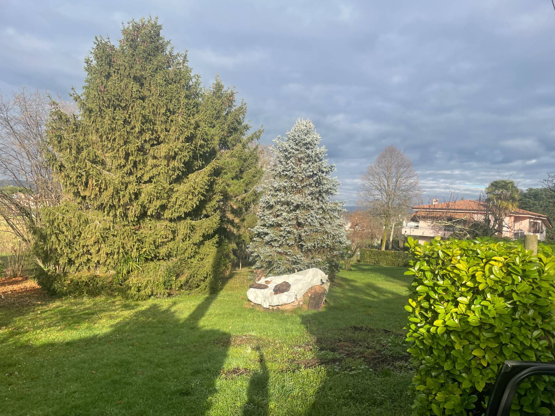 Terreno edificabile in vendita a Capriva del Friuli