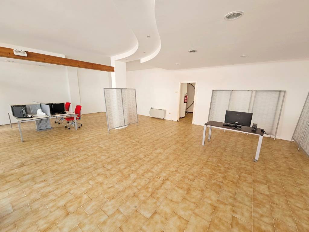 Negozio in vendita a Cormons