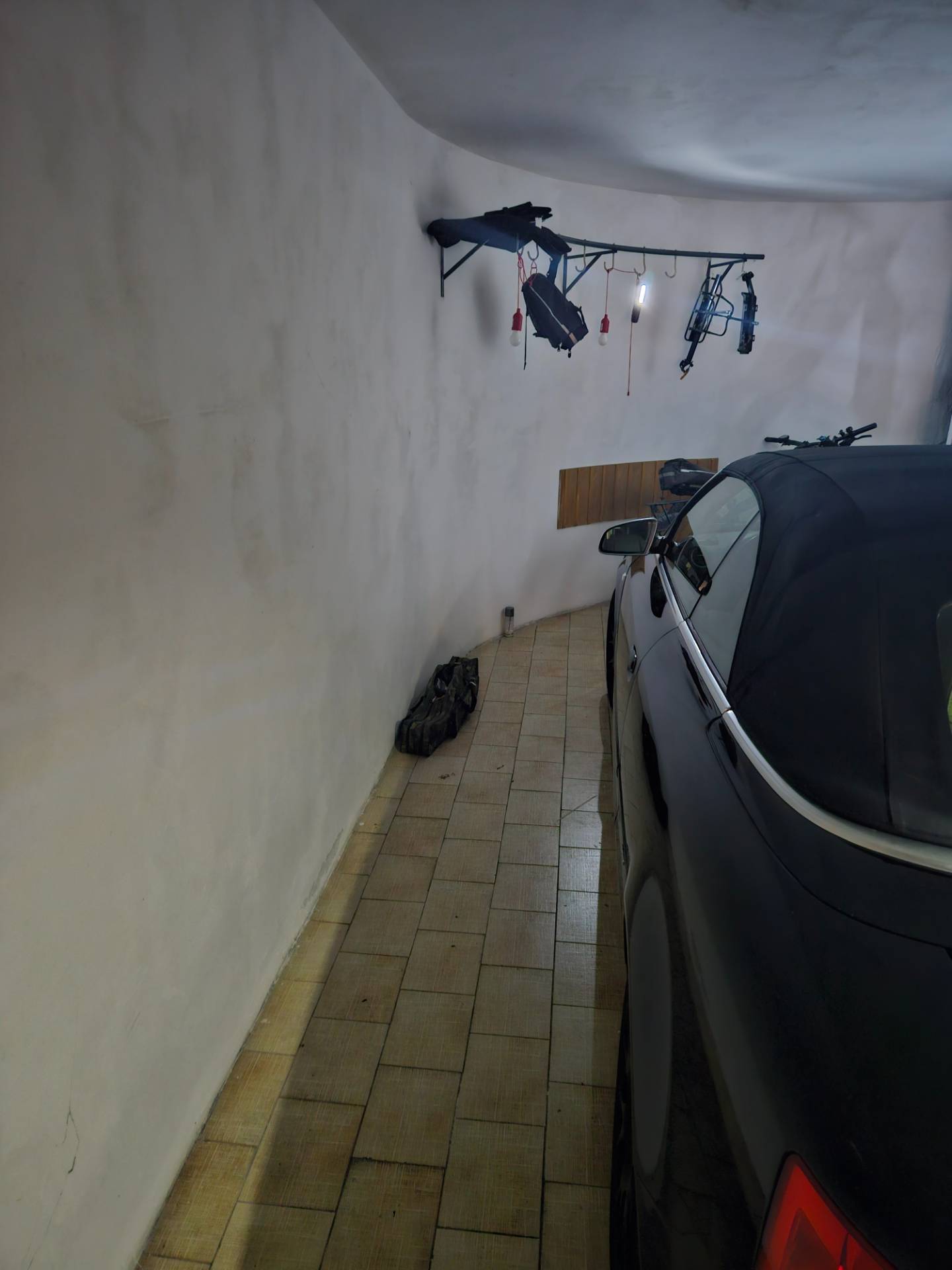 Box o garage in vendita a Gorizia