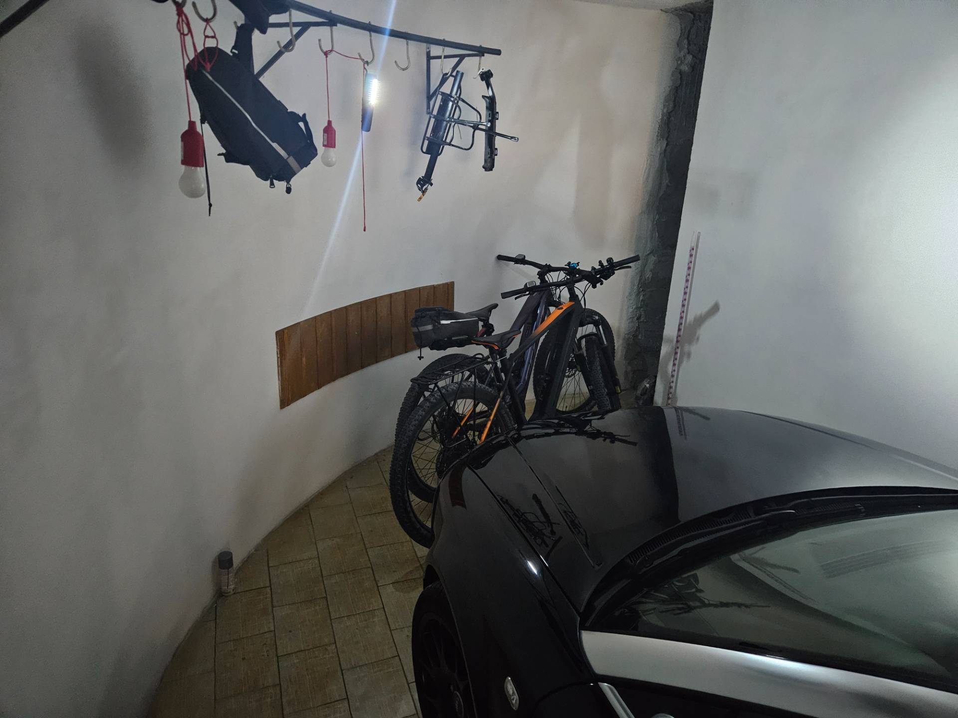 Box o garage in vendita a Gorizia