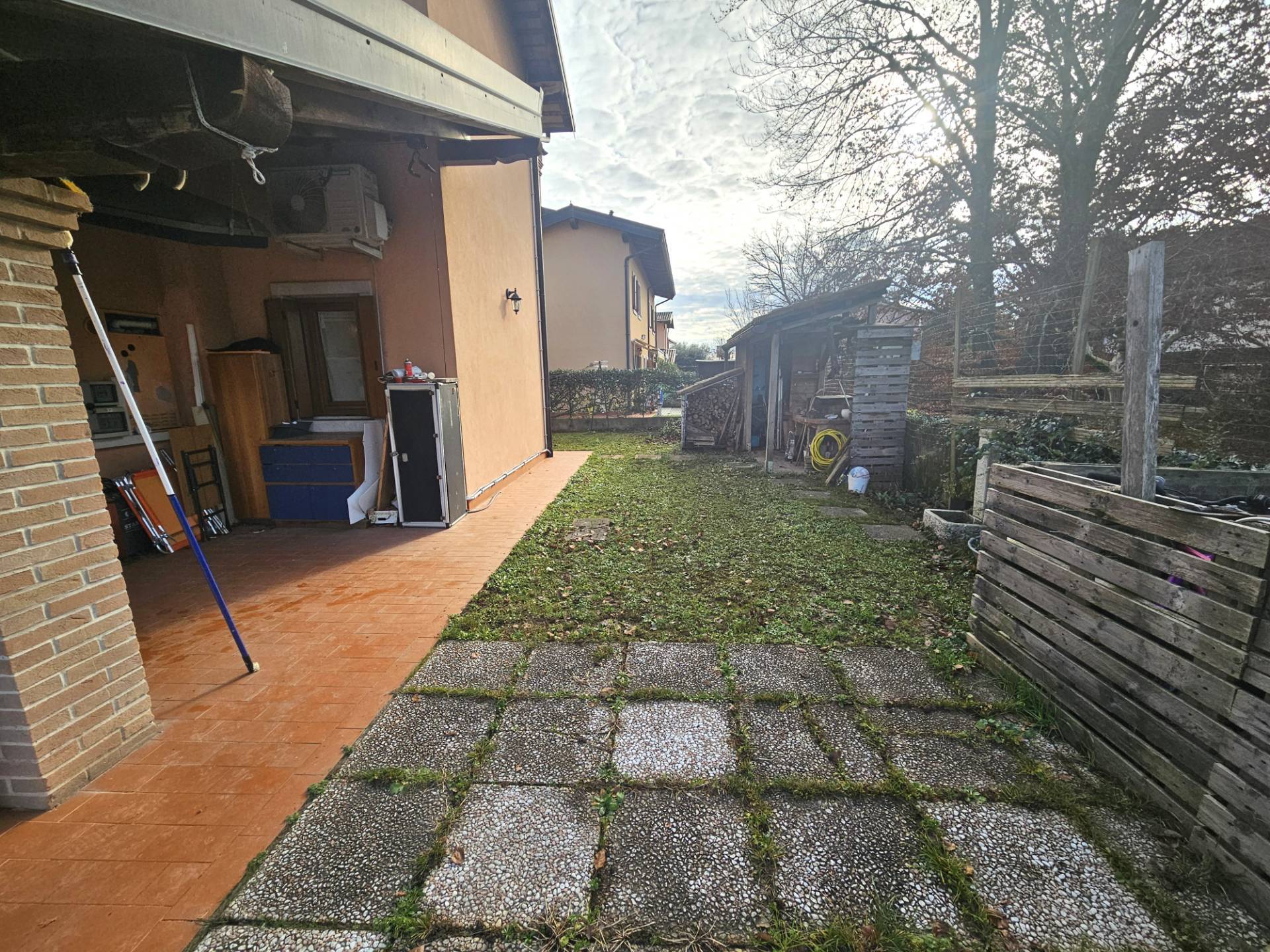Villa a schiera di testa in vendita a Gorizia