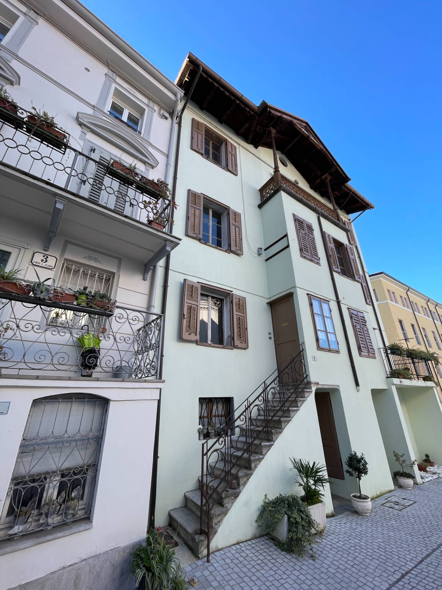 Stabile intero in vendita a Gorizia, Centro storico