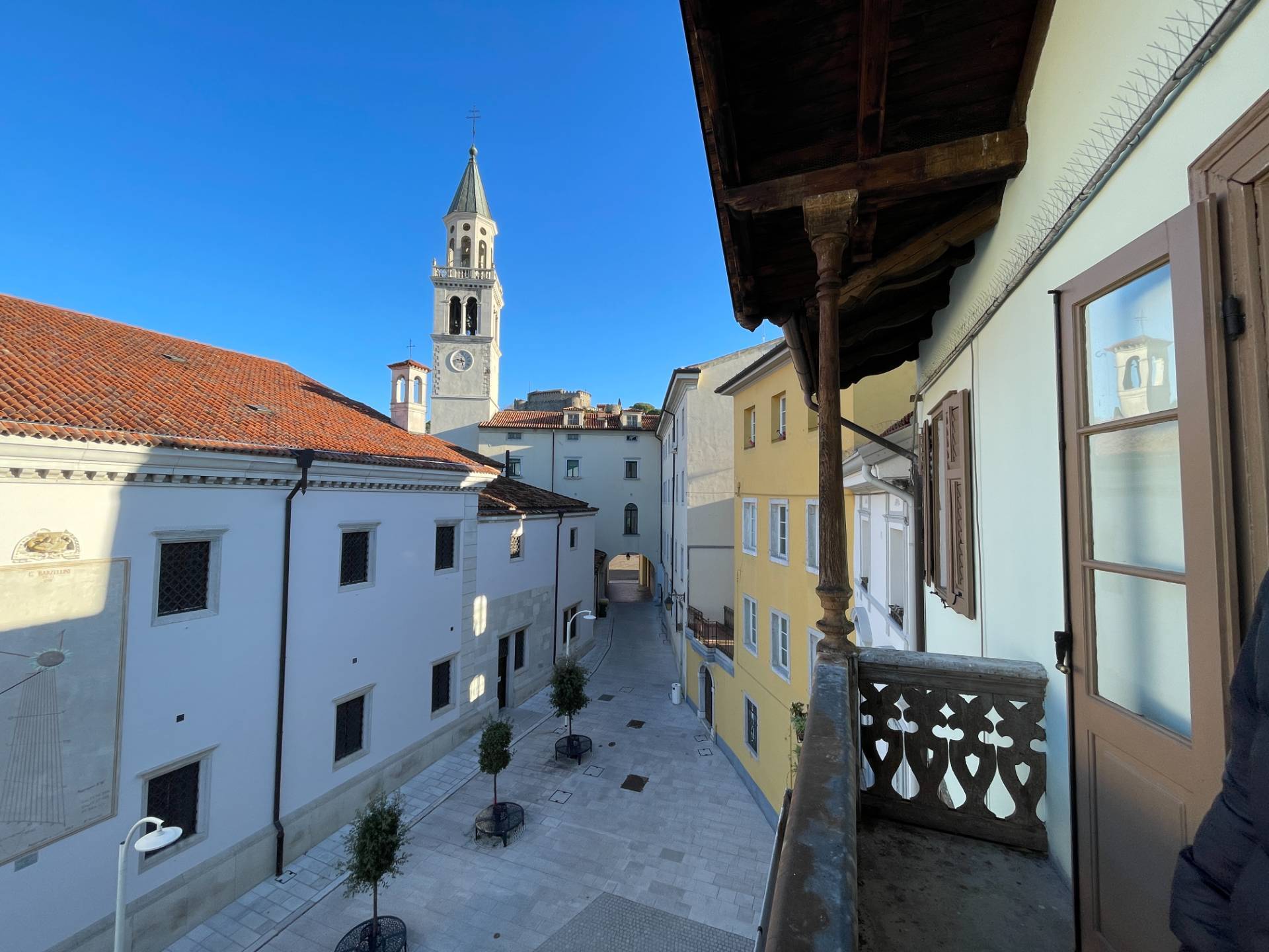 Stabile intero in vendita a Gorizia, Centro storico