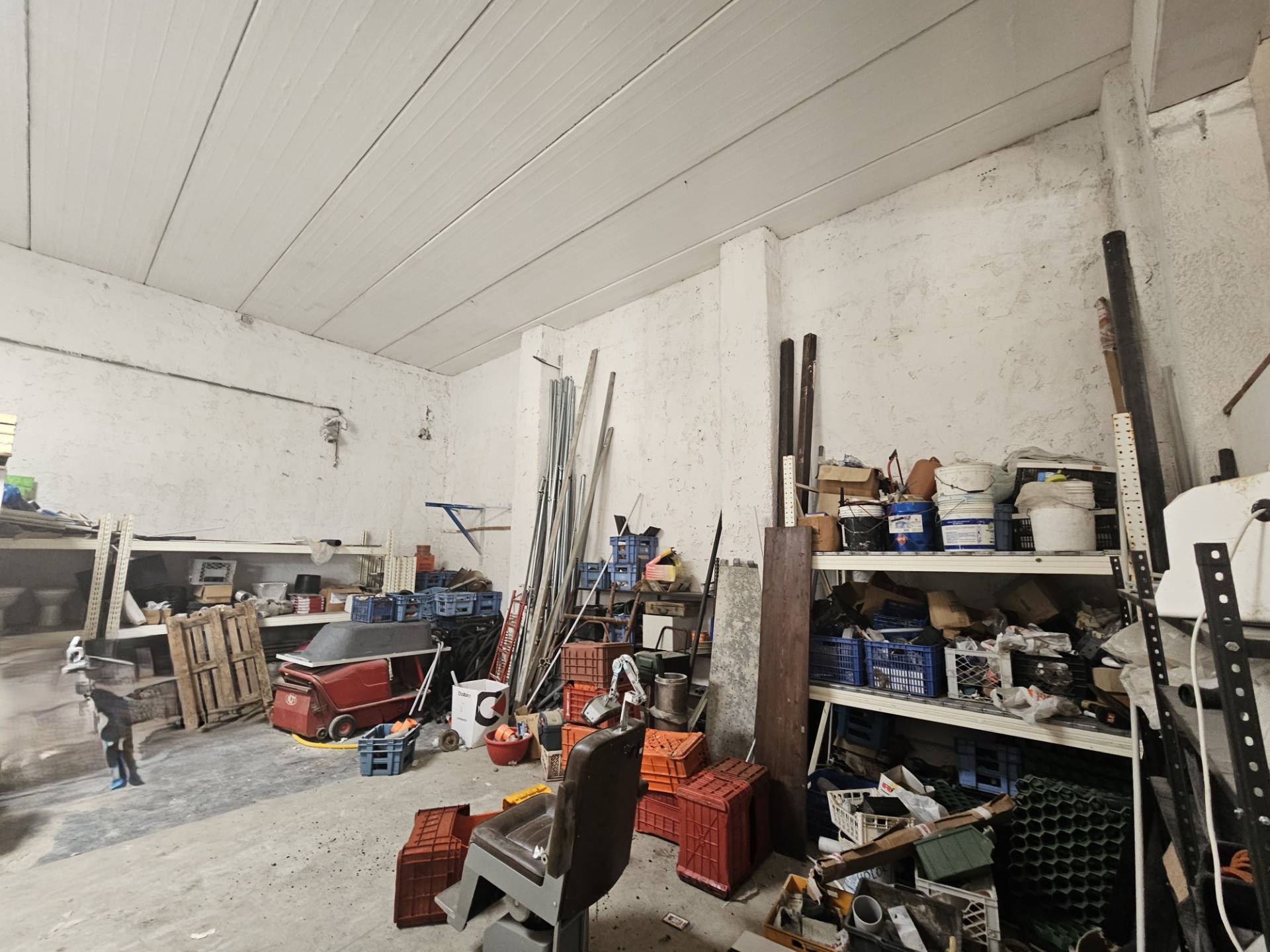 Deposito in vendita a Gorizia