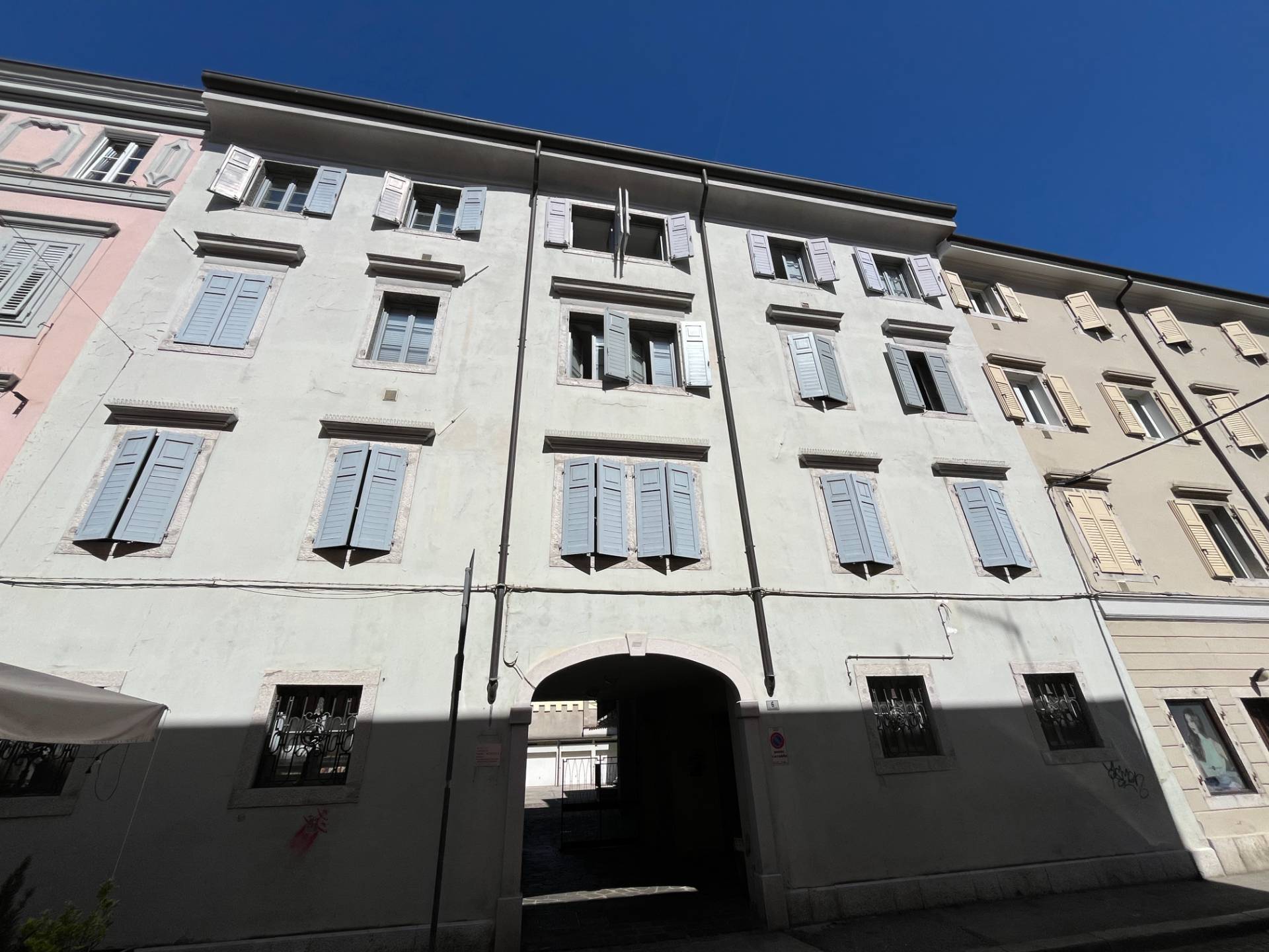 Appartamento in vendita a Gorizia, Centro storico