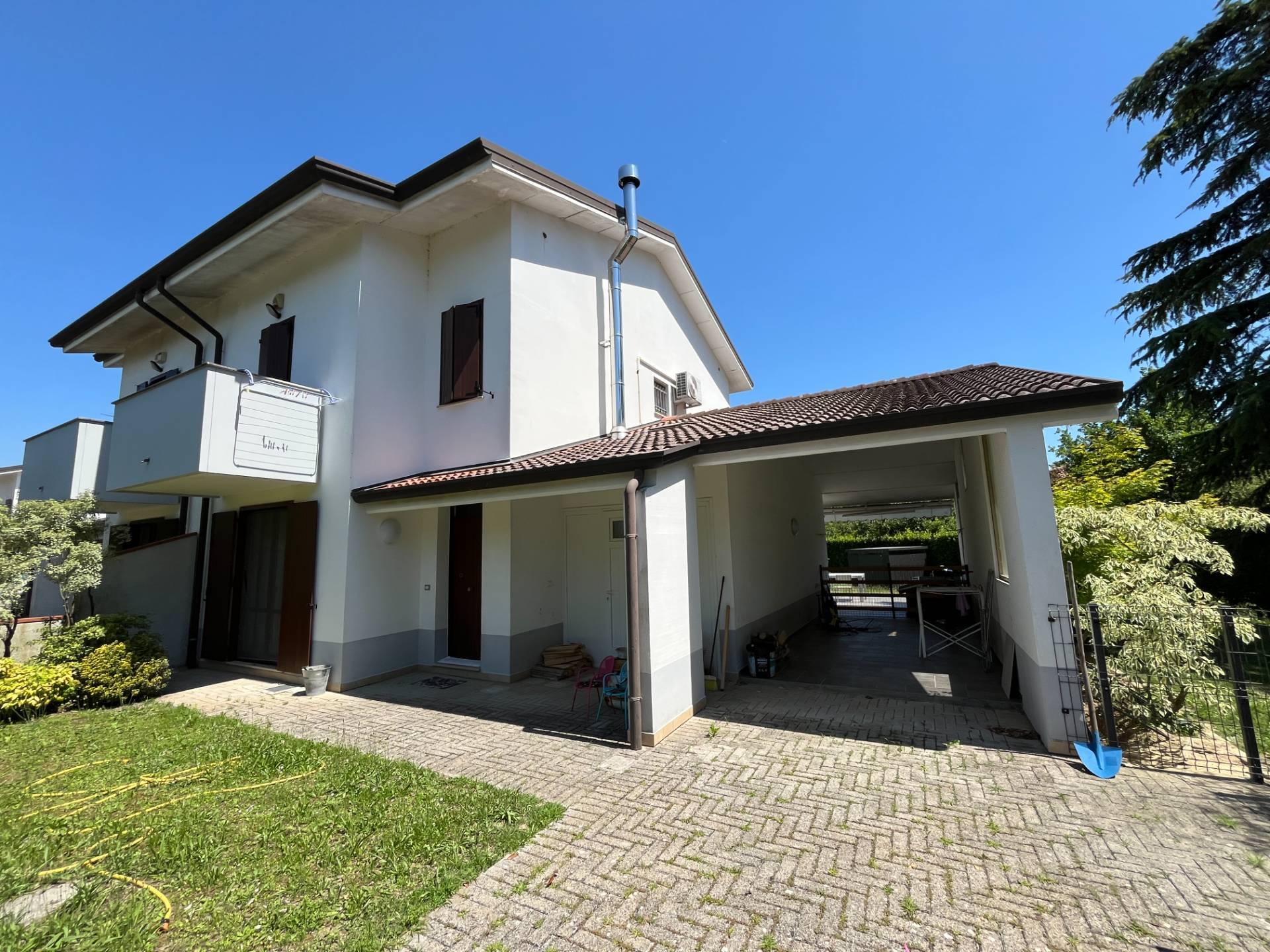 Villa in vendita a Gradisca d'Isonzo