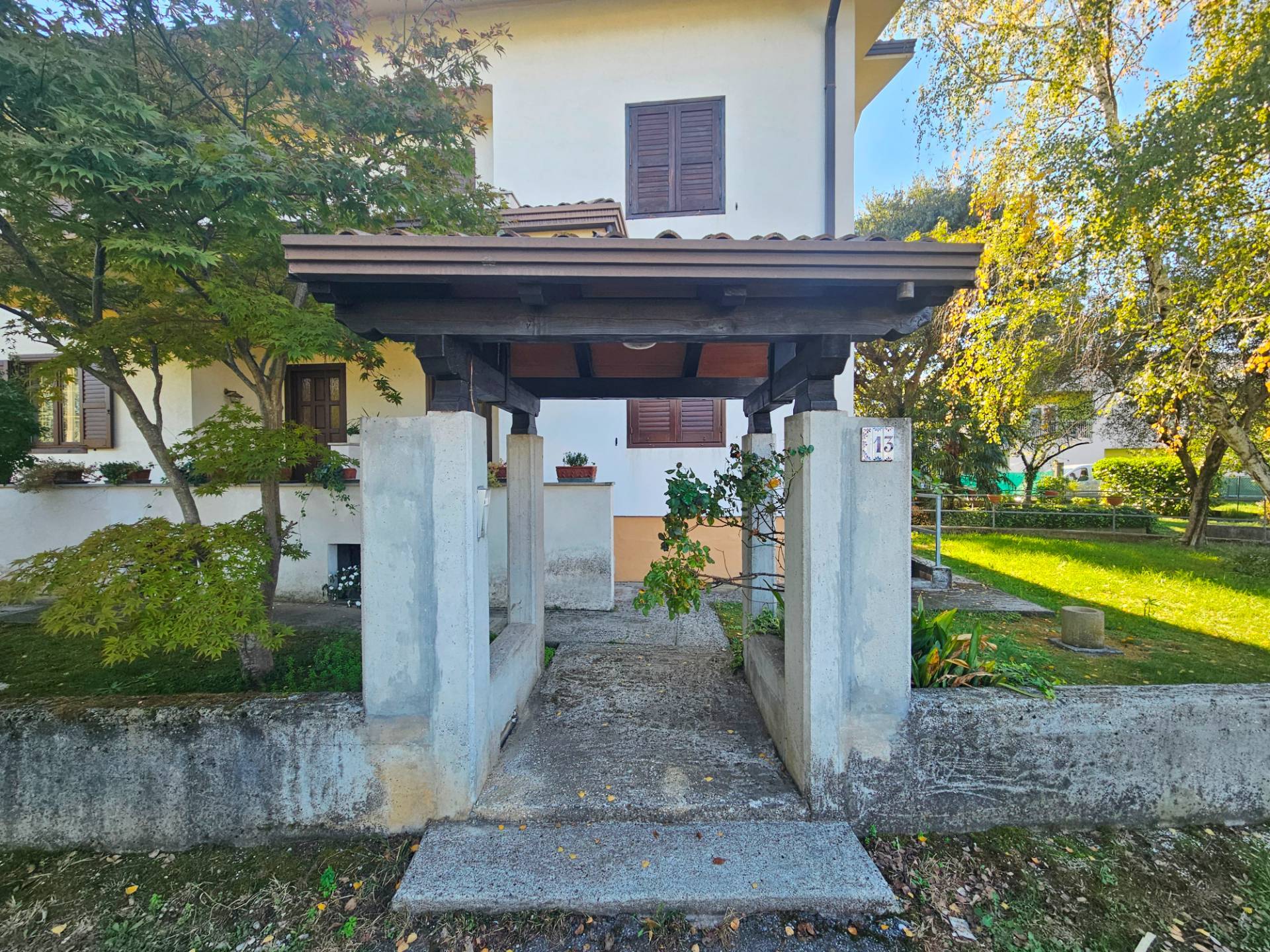 Villa a schiera di testa in vendita a Gorizia