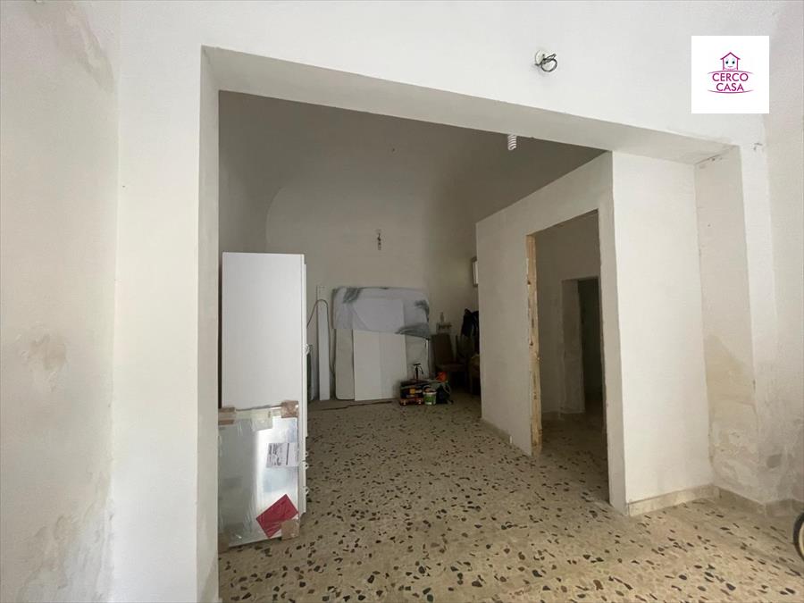 Attivit commerciale in vendita in via orti, Trapani