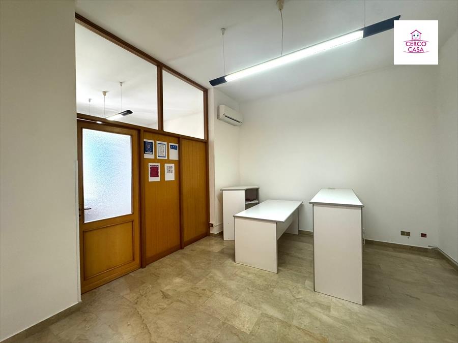 Ufficio in vendita, Trapani porto