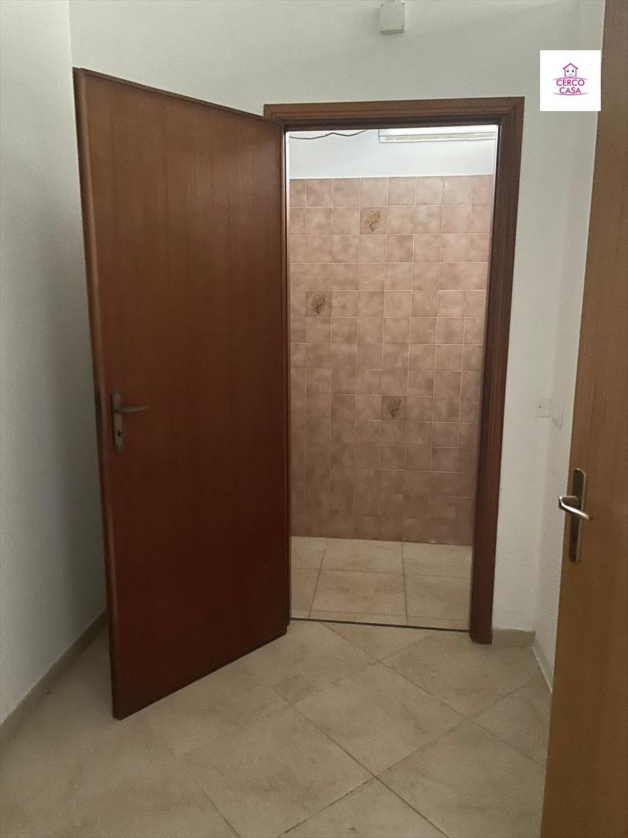 Ufficio in affitto in via cesaro', Erice